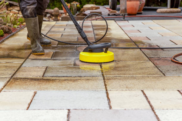 Best Sidewalk and Walkway Cleaning  in Smithville, MO